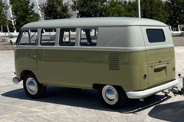 1959_volkswagen_1959-volkswagen-microbus-with-an-1958-eriba-puck_img_4608-5-11439-copy.jpg