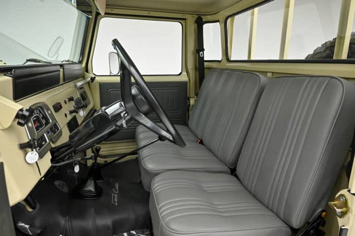 1979_toyota_land-cruiser-hj45_026941-48-74968-copy.jpg