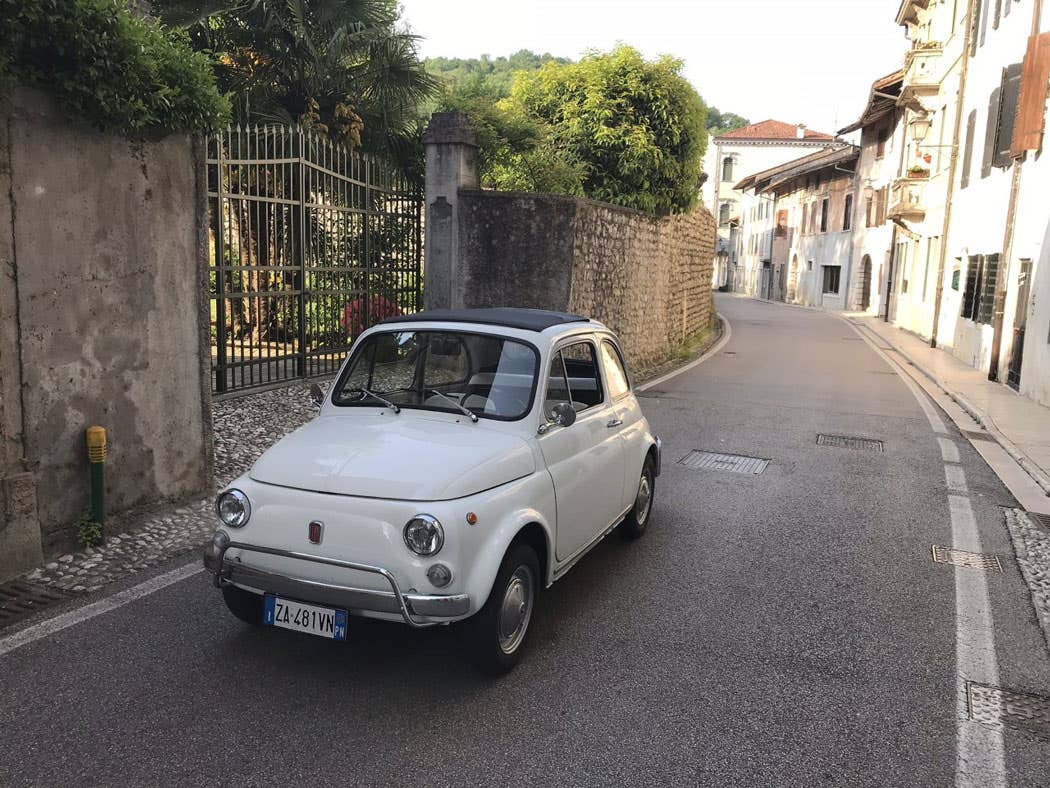 small-road-in-italy.jpg